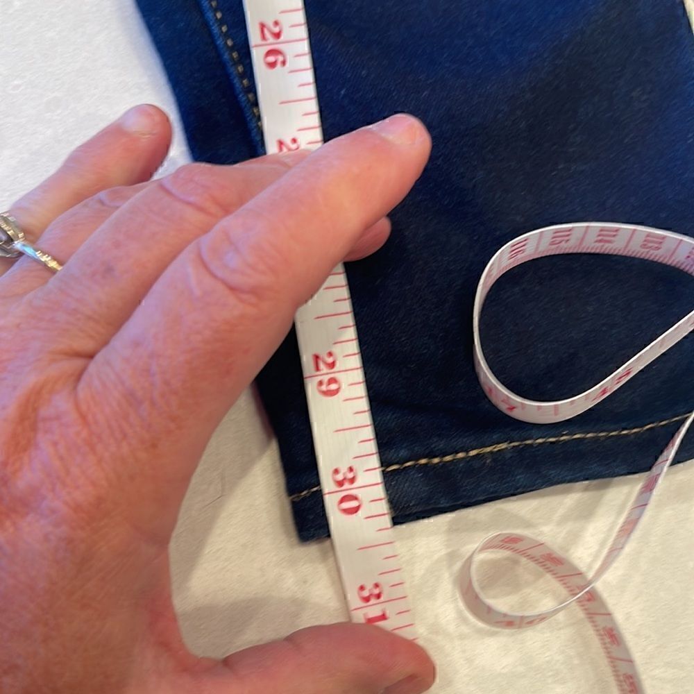 Levi’s 720 high rise super skinny women’s jeans size 28, excellent condition. - Picture 3 of 8
